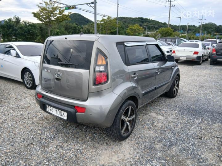 Kia Soul 1.6 2U Safety 6