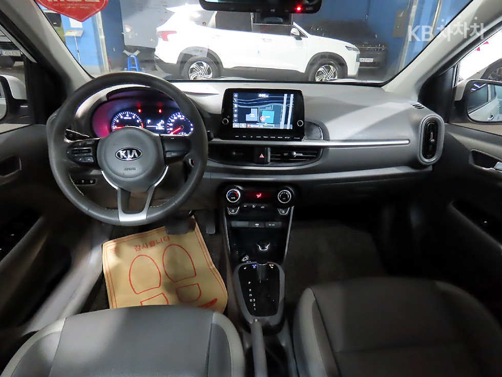 2021 - kia morning