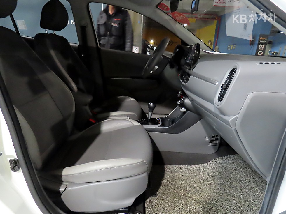 2021 - kia morning
