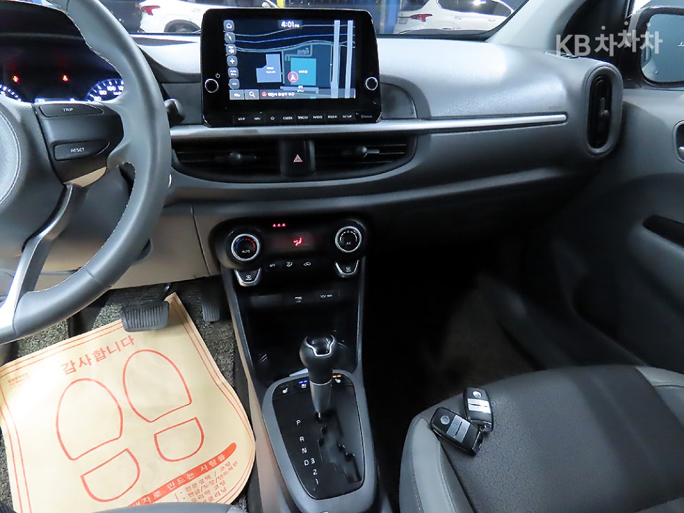 2021 - kia morning