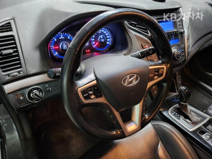 Hyundai i40 1.7 VGT PYL 10