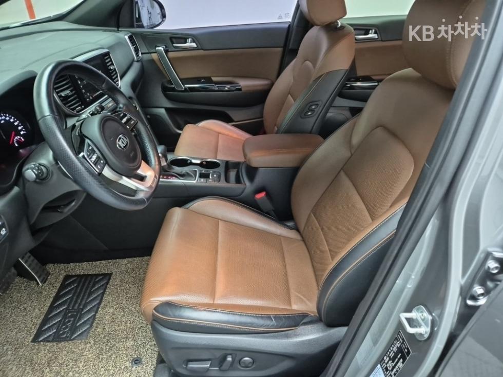 2020 - kia sportage