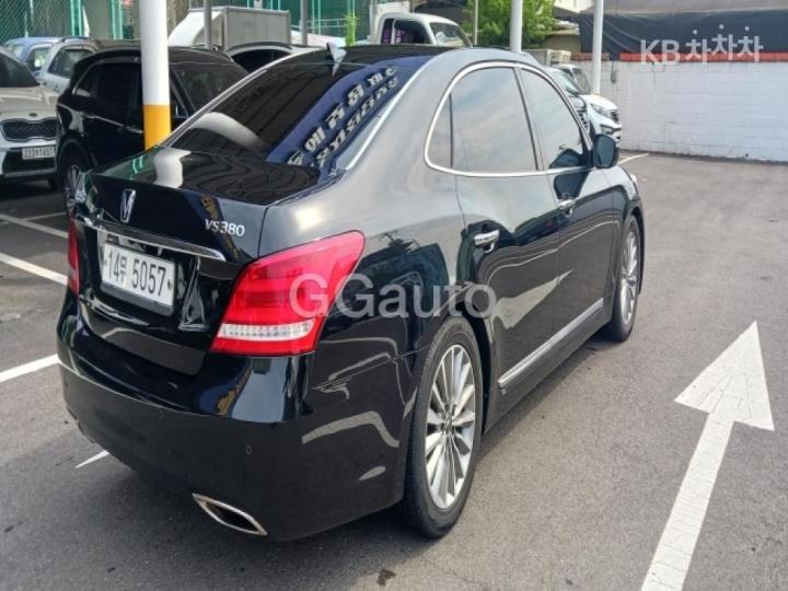 Hyundai Equus New VS380 Modern 5