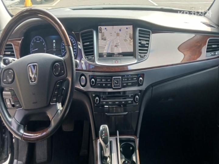 Hyundai Equus New VS380 Modern 7