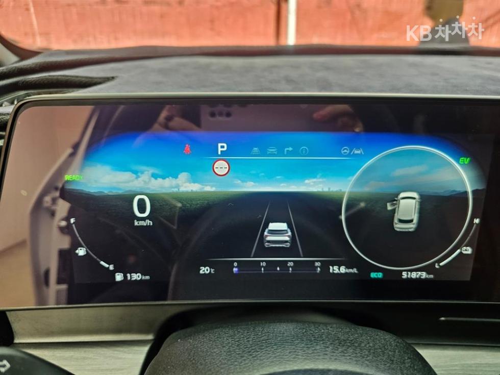 2023 - kia sportage