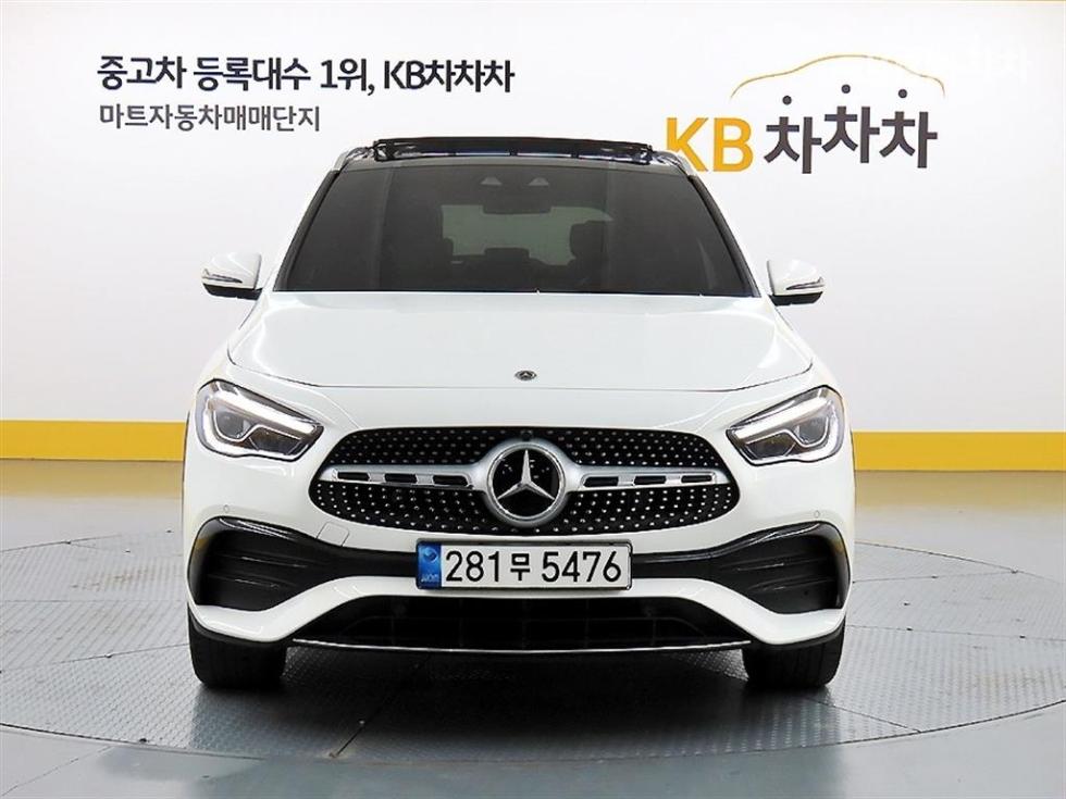 Mercedes-Benz GLA-Class