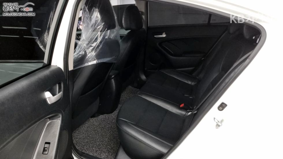 2013 - kia k3