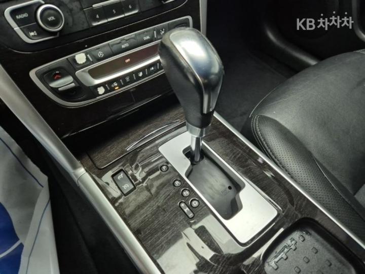 Renault SM5 Nova LE Base Type 9