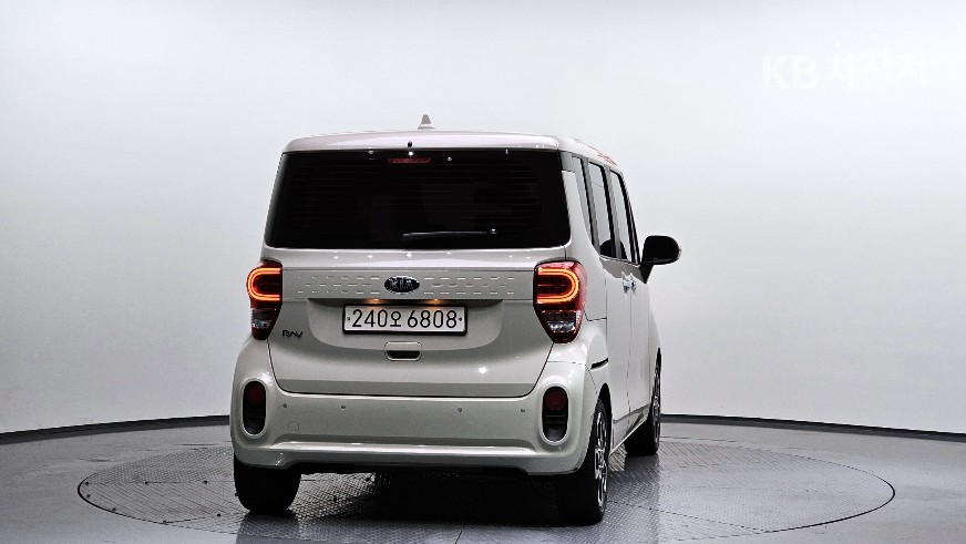 2021 - kia ray
