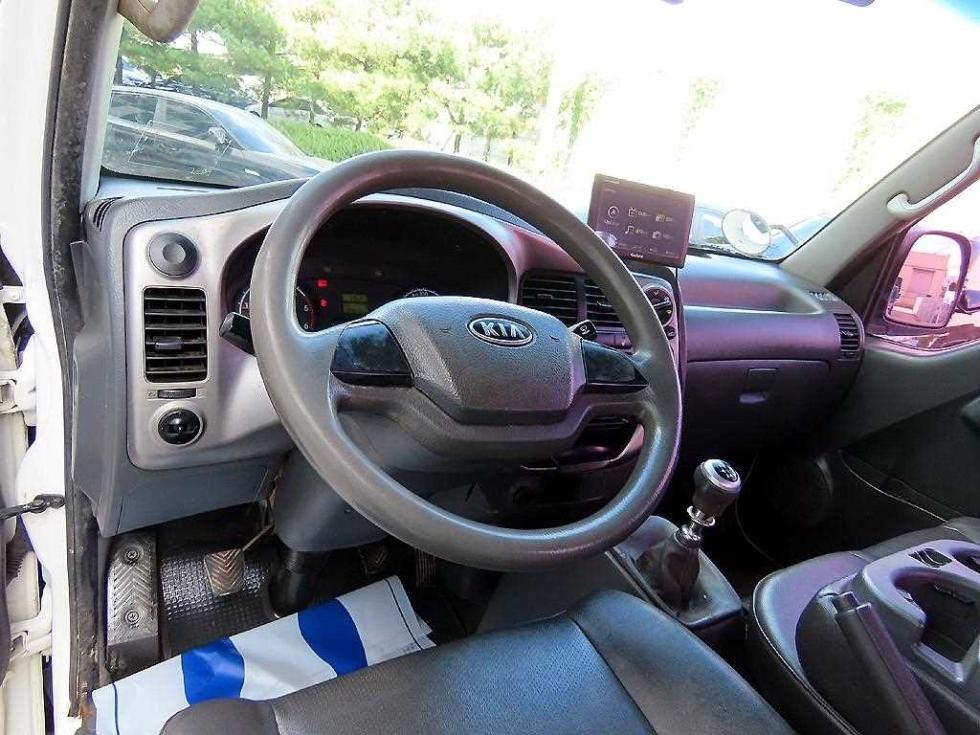 2013 - kia bongo iii