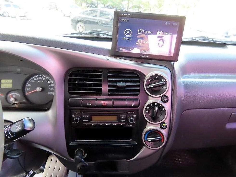 2013 - kia bongo iii