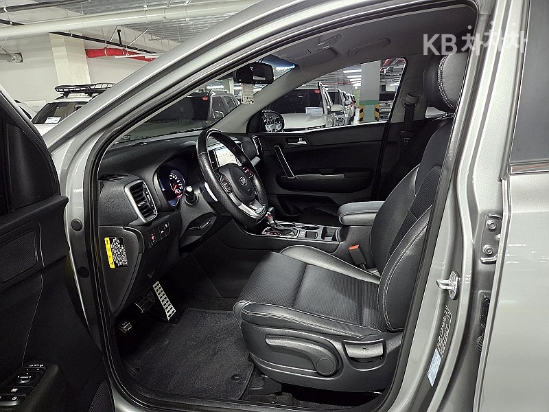 2020 - kia sportage