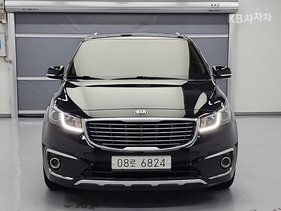 2017 - kia carnival