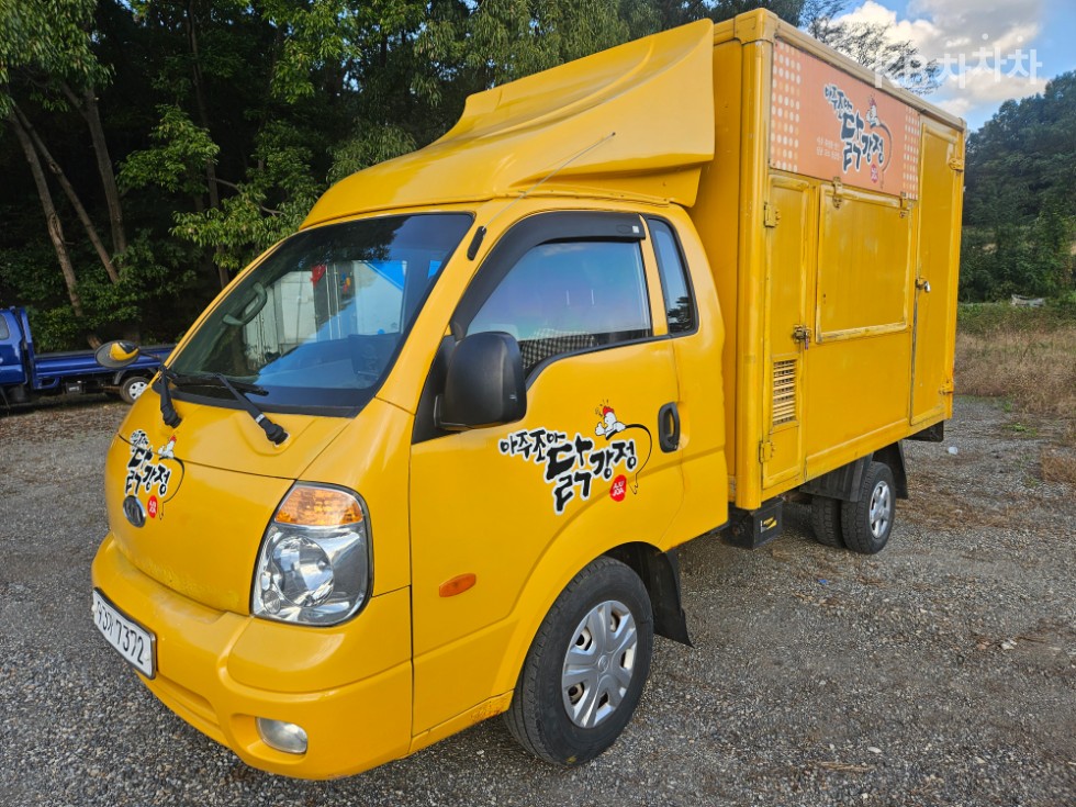 2011 - kia bongo iii