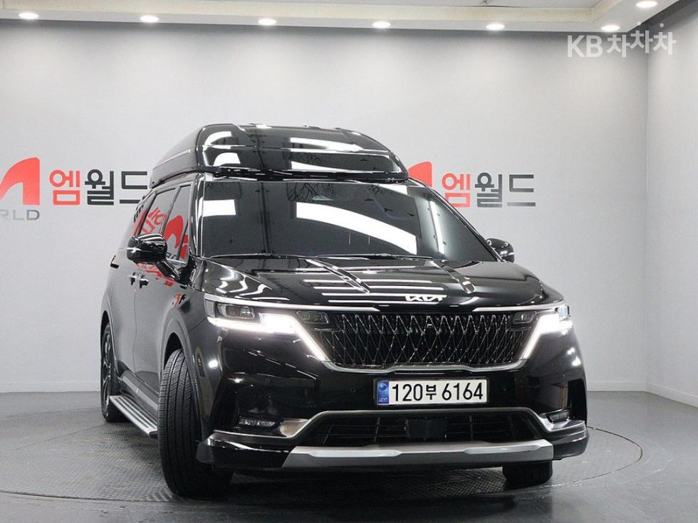 2023 - kia carnival