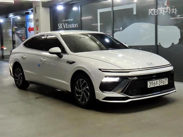 Hyundai Sonata The Edge Hybrid DN8 2.0 HEV Premium