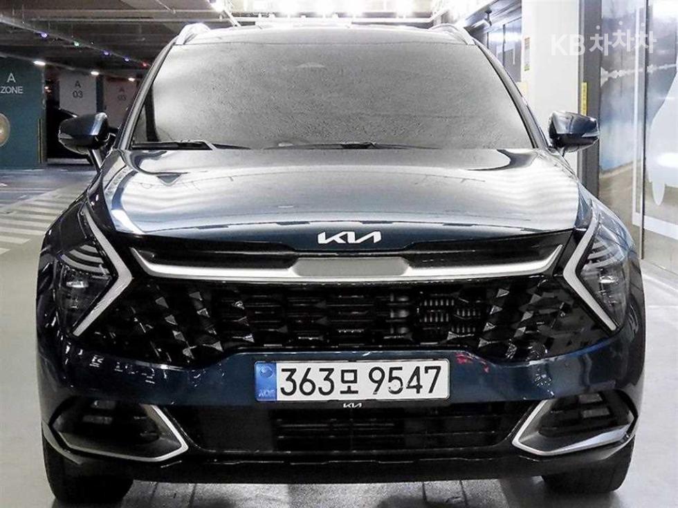 2022 - kia sportage