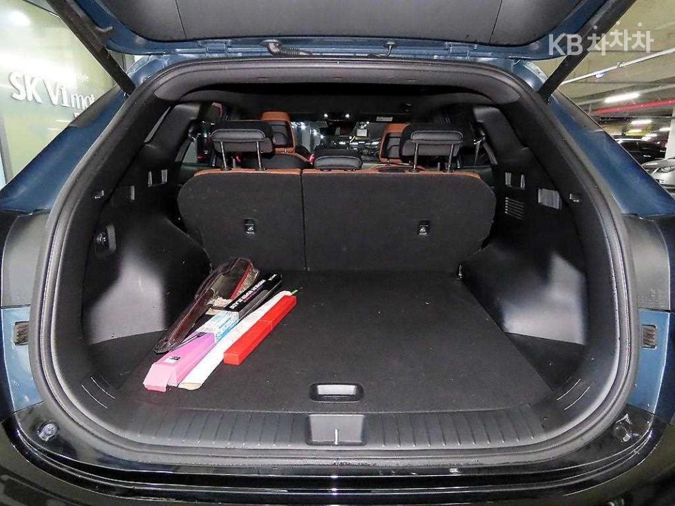 2022 - kia sportage