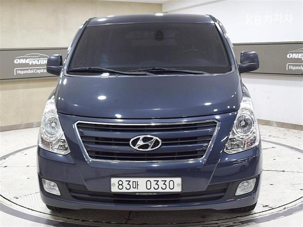 2018 - hyundai grand starex