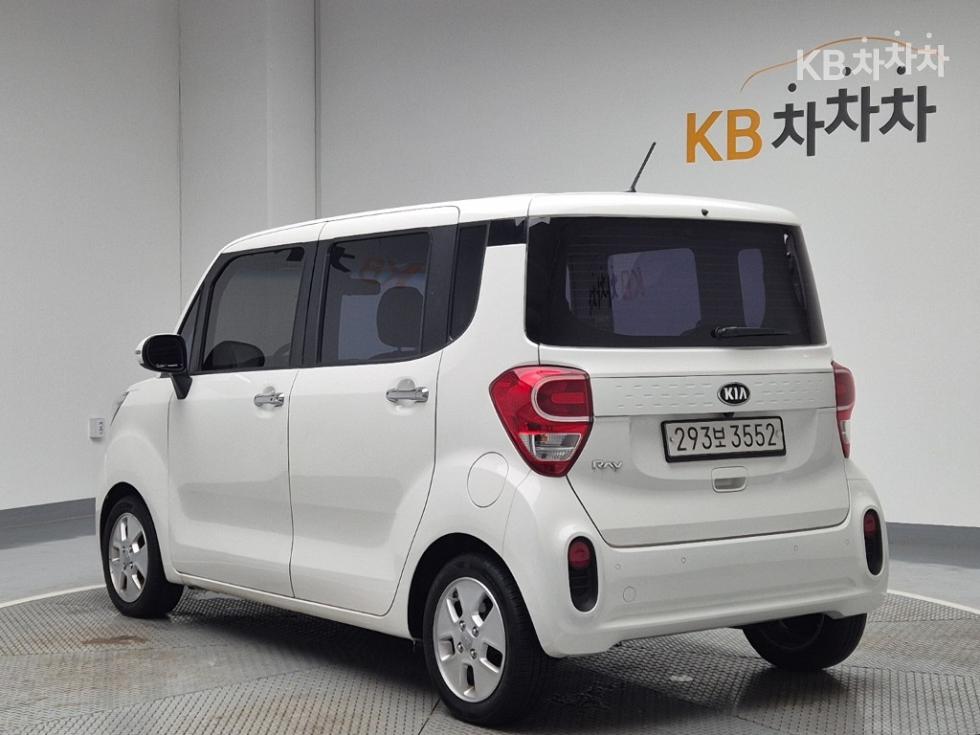 2018 - kia ray