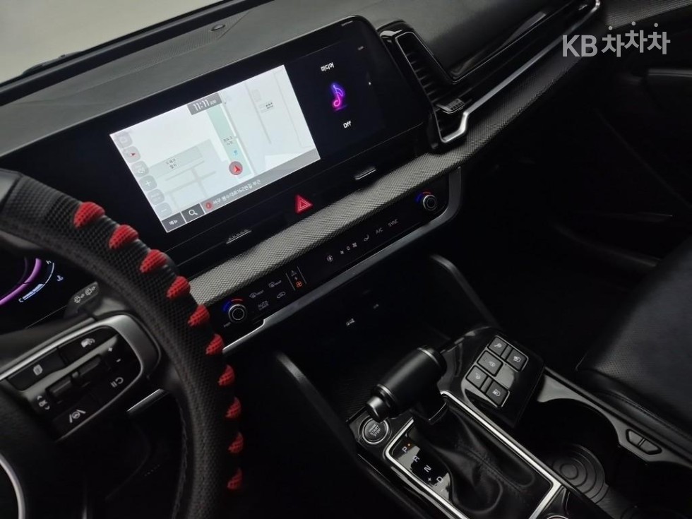 2022 - kia sportage
