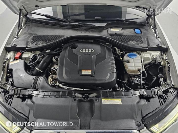 Audi A6 NEW 35 TDI Premium C7 7