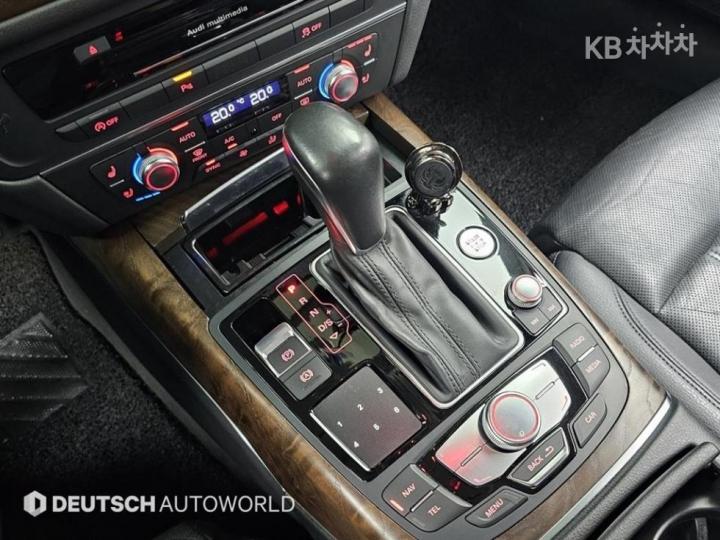 Audi A6 NEW 35 TDI Premium C7 10