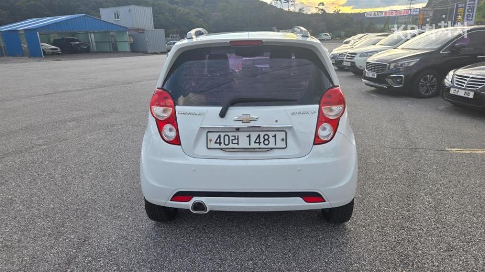 Chevrolet Spark — miniaturë 6
