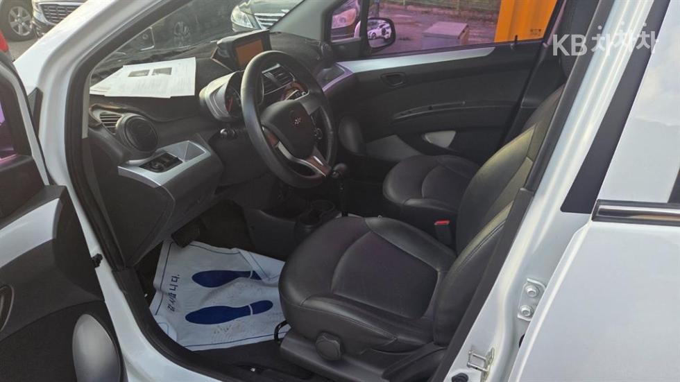 Chevrolet Spark — miniaturë 10