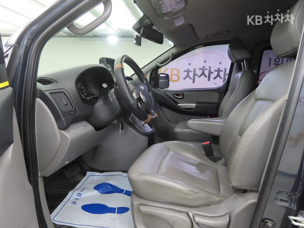 Hyundai Starex — miniaturë 5
