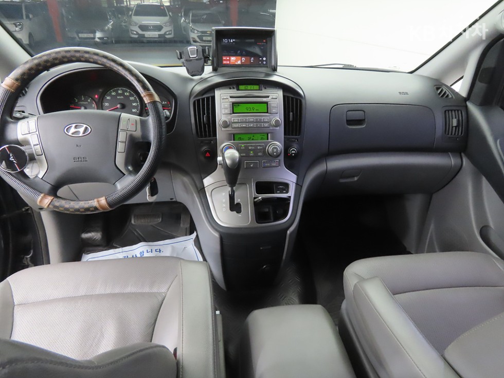 Hyundai Starex — miniaturë 8