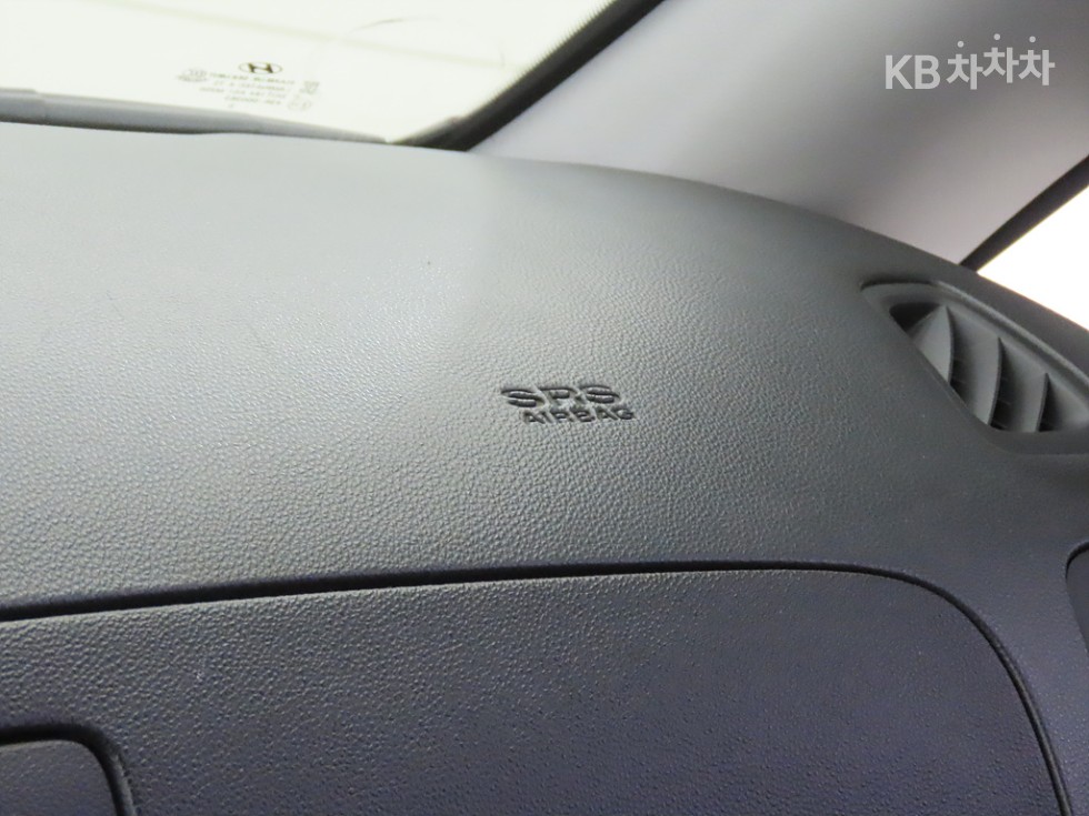 Hyundai Starex — miniaturë 18