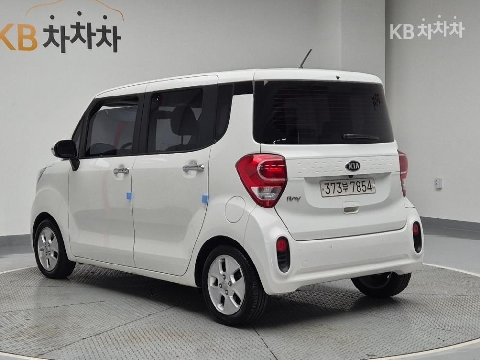 2021 - kia ray