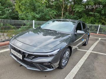 Hyundai Elantra 렌터카 1.6 LPi 모던 — foto 1