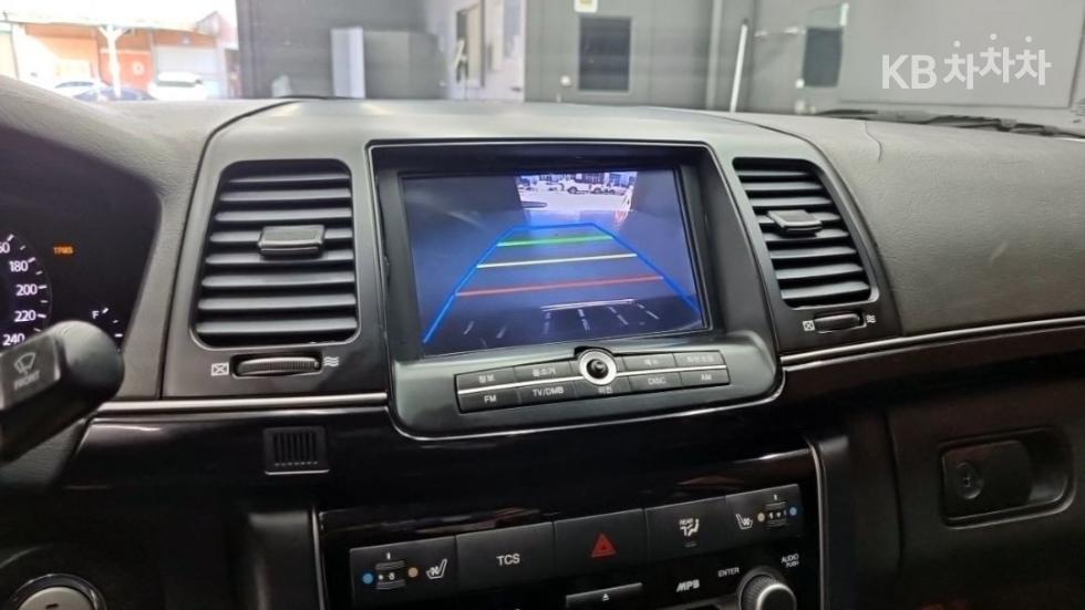2011 - kia opirus
