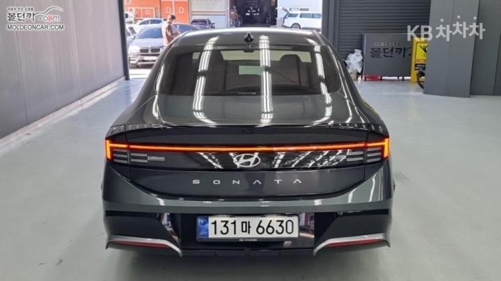 Hyundai Sonata 2.0 Exclusive - фото 4