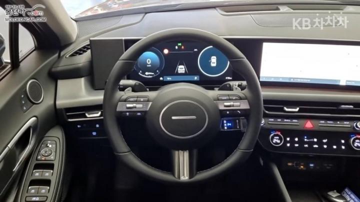 Hyundai Sonata 2.0 Exclusive - фото 11