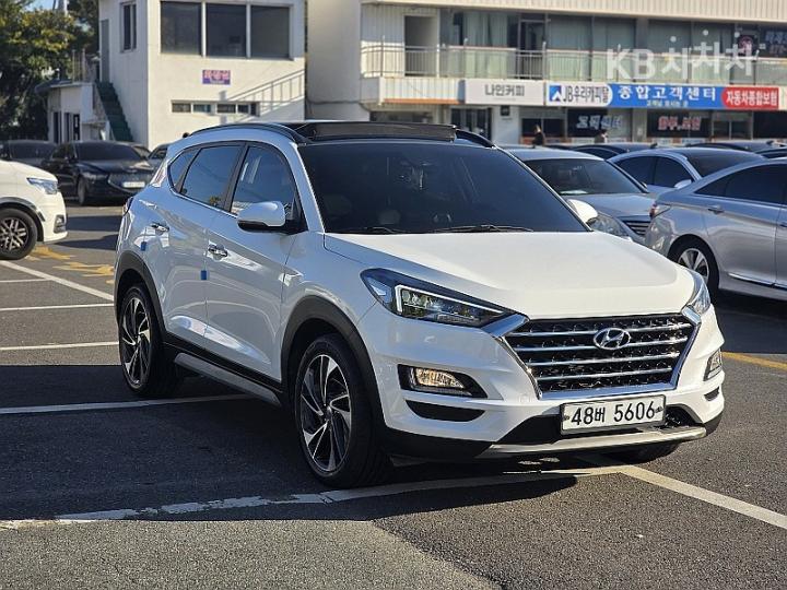 Hyundai Tucson Diesel e-VGT R 2.0 2WD Premium 4