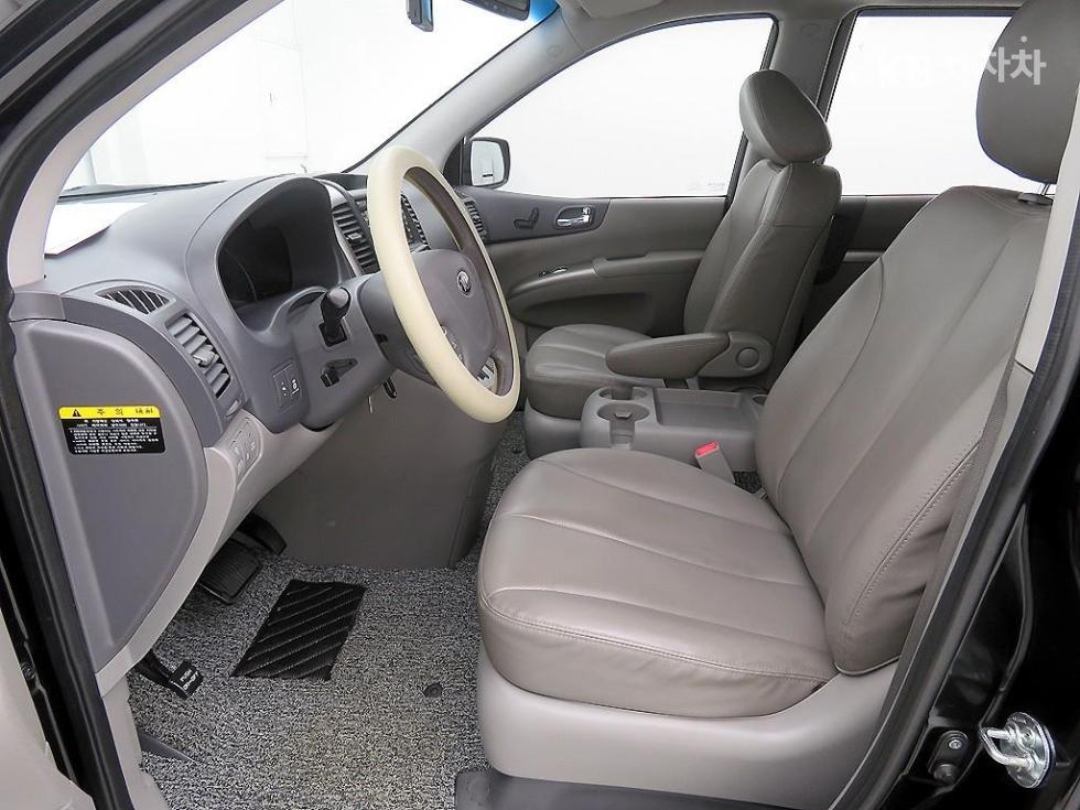2013 - kia carnival