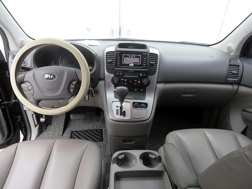 2013 - kia carnival
