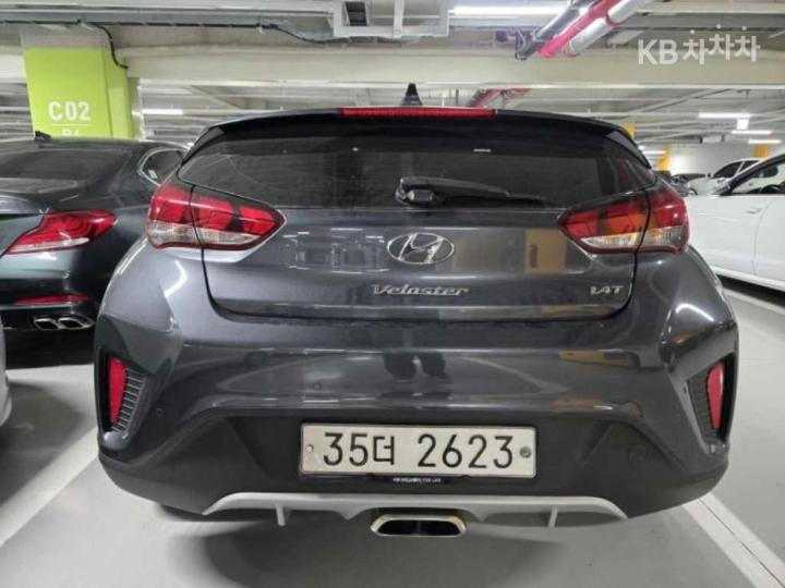 Hyundai Veloster JS 1.4 T-GDi Modern 4