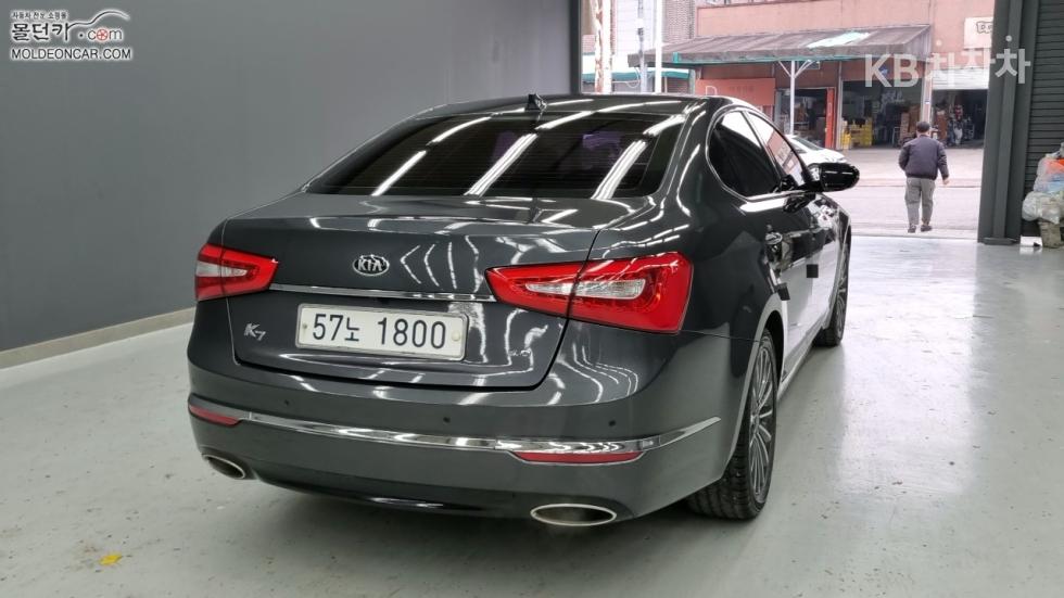 2013 - kia k7