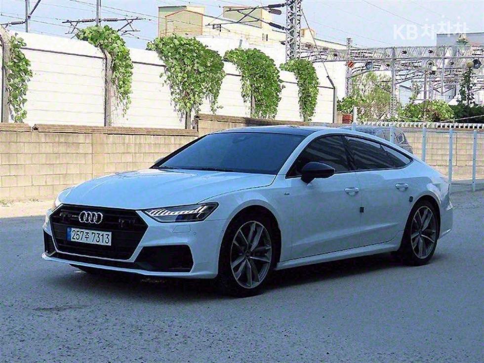 2022 - audi a7
