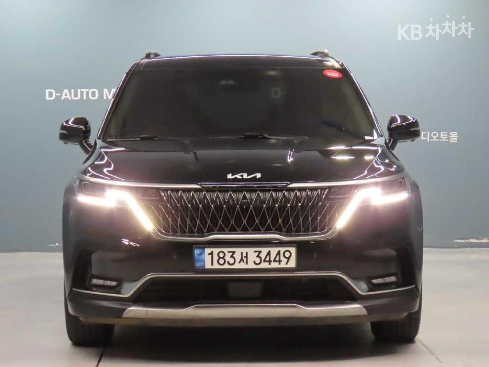 2023 - kia carnival