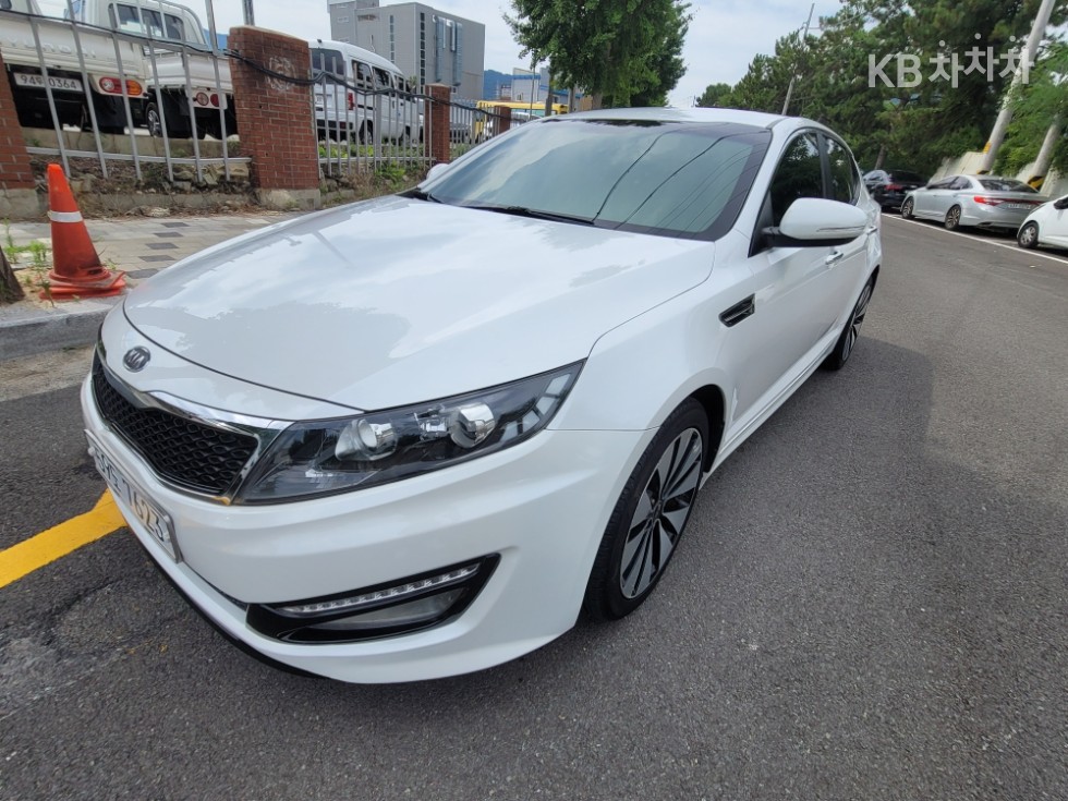 2011 - kia k5