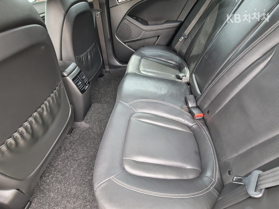 2011 - kia k5
