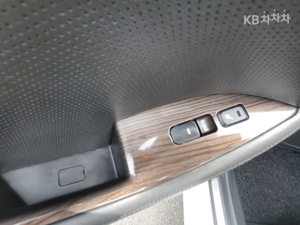 2011 - kia k5