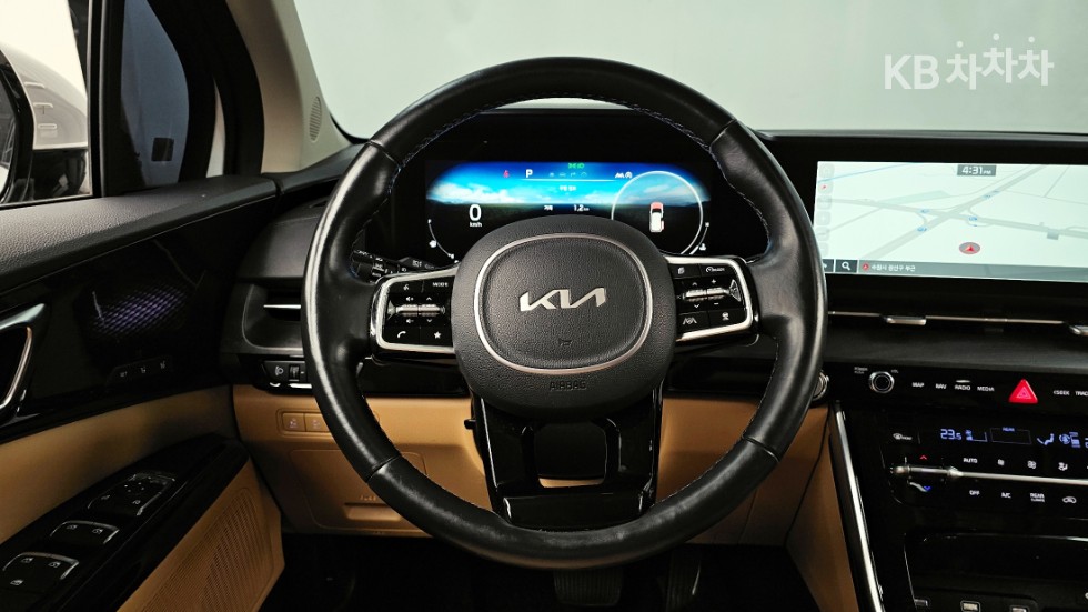 2022 - kia carnival