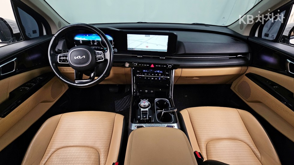2022 - kia carnival
