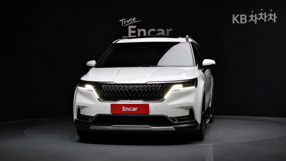 2022 - kia carnival